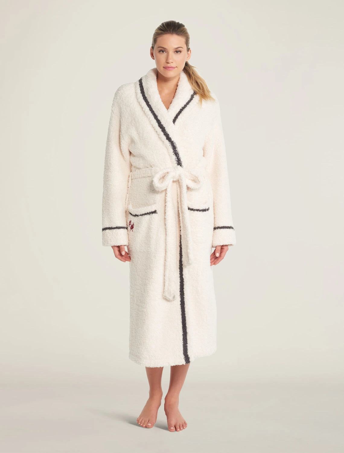 CozyChic® Classic Disney Minnie Mouse Adult Robe 1 CozyChic® Classic Disney Minnie Mouse Adult Robe