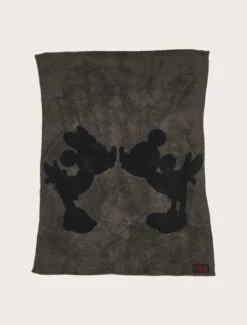 CozyChic® Classic Disney Mickey & Minnie Mouse Throw 8 CozyChic® Classic Disney Mickey & Minnie Mouse Throw -Snuggle And Style D103PHR carbonblack 1