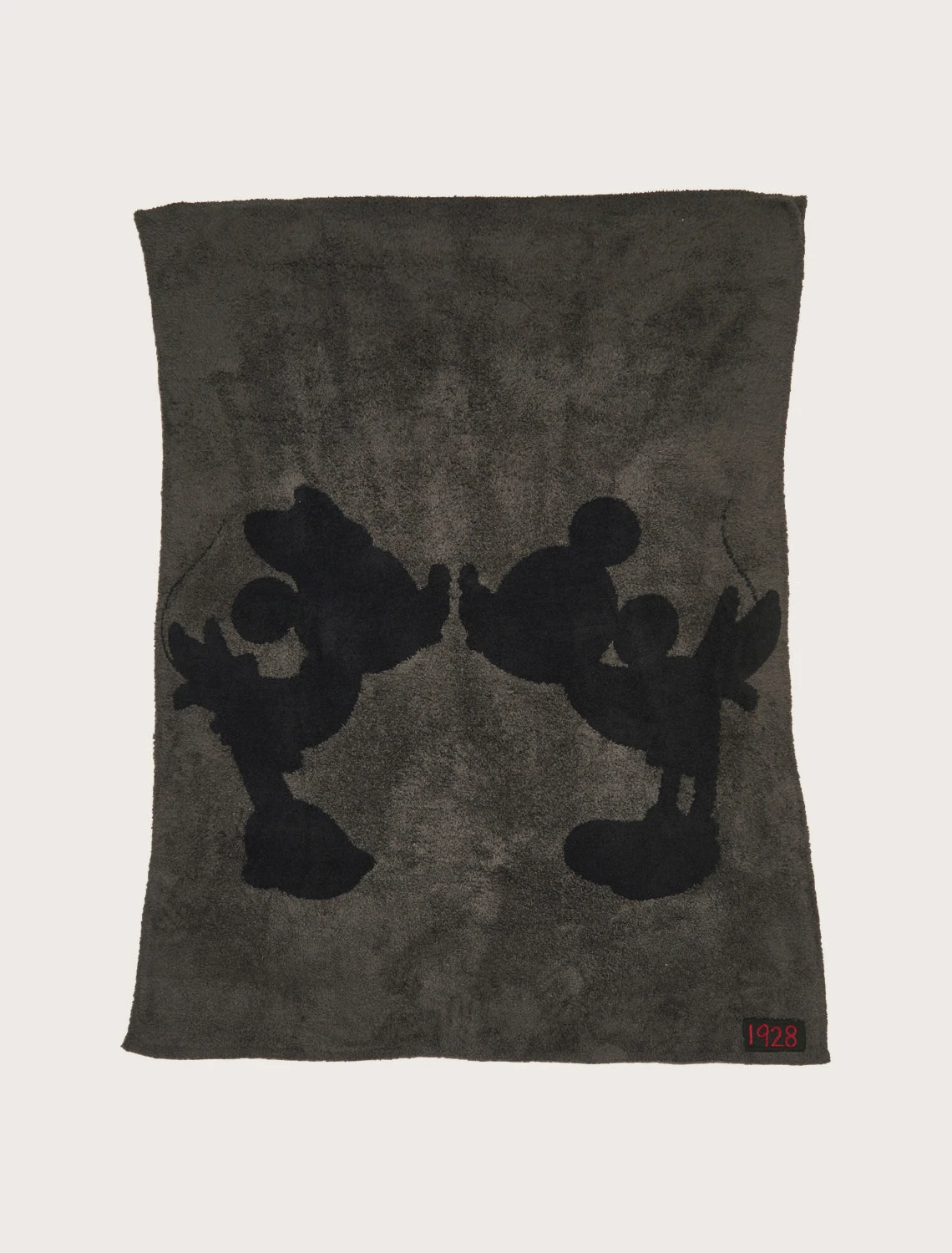 CozyChic® Classic Disney Mickey & Minnie Mouse Throw 4 CozyChic® Classic Disney Mickey & Minnie Mouse Throw - Image 4