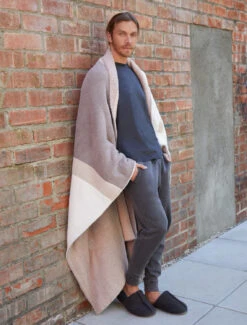 CozyChic® Star Wars™ Tatooine™ Throw -Snuggle And Style DNHCC21178 3242