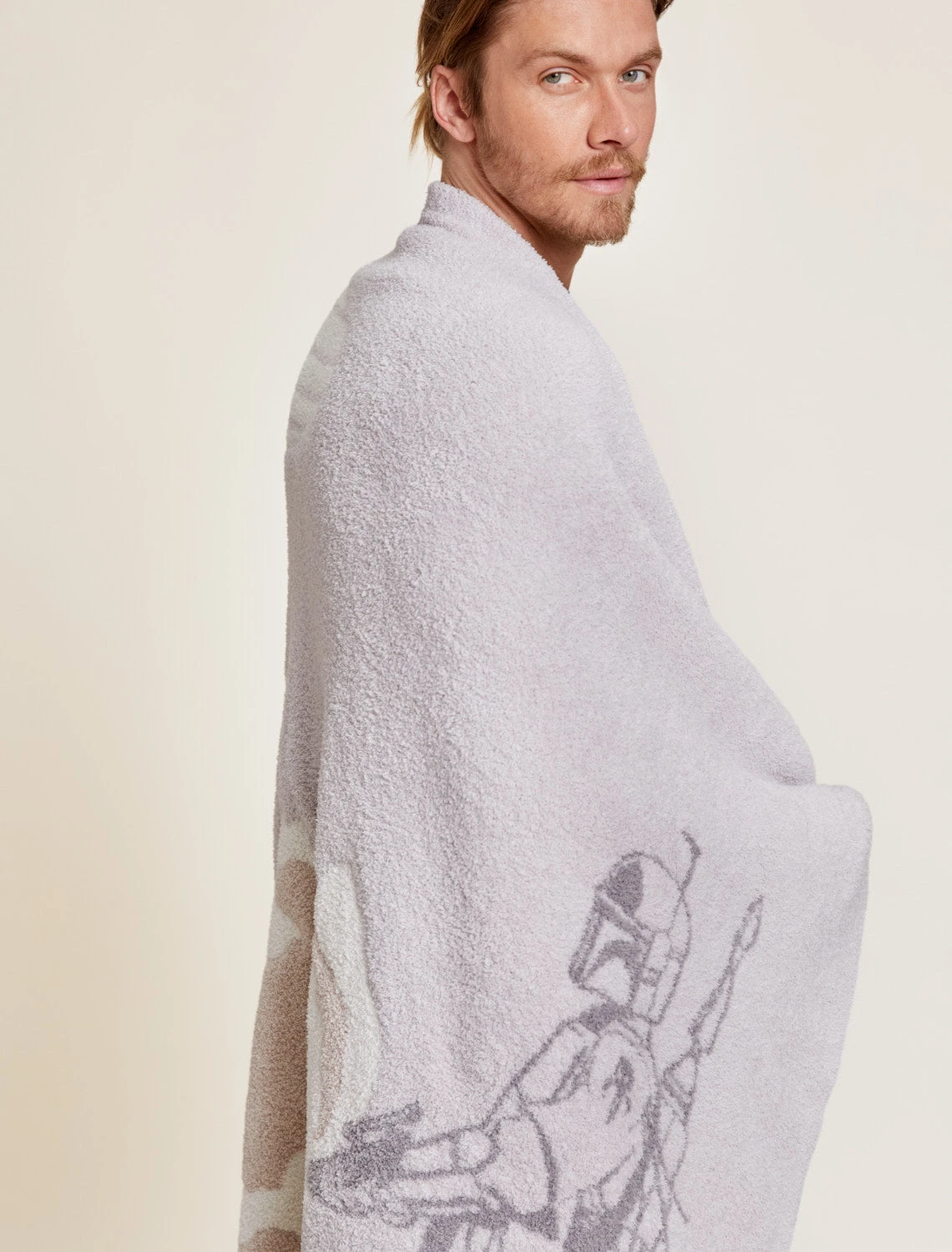 CozyChic® Star Wars™ Boba Fett Throw 5 CozyChic® Star Wars™ Boba Fett Throw - Image 5