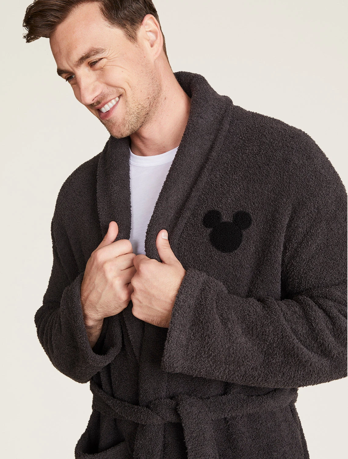 CozyChic® Disney Classic Mickey Mouse Icon Robe 3 CozyChic® Disney Classic Mickey Mouse Icon Robe - Image 3